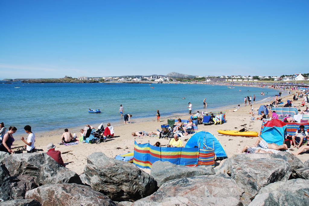 The Beach Motel Trearddur Ngoại thất bức ảnh